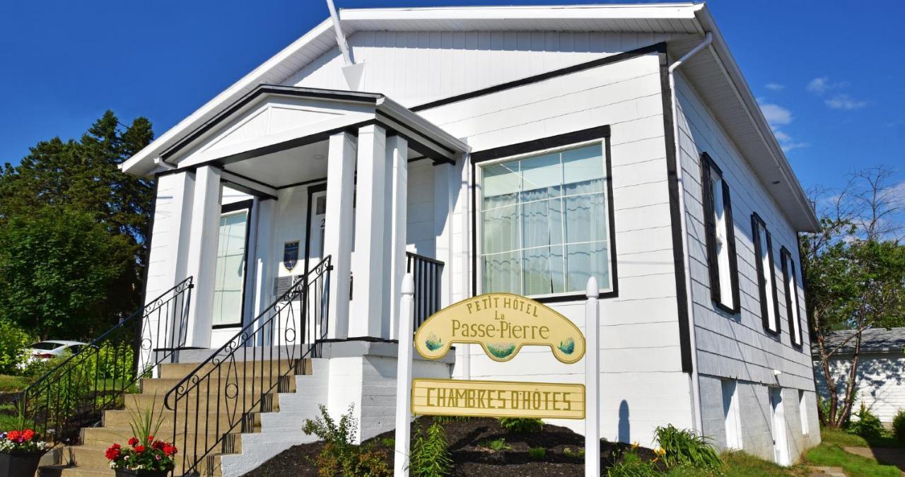 La Galouine Auberge Tadoussac Exterior photo
